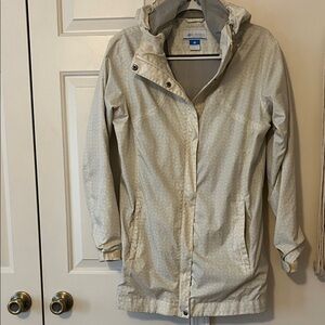 Columbia women’ s size L raincoat